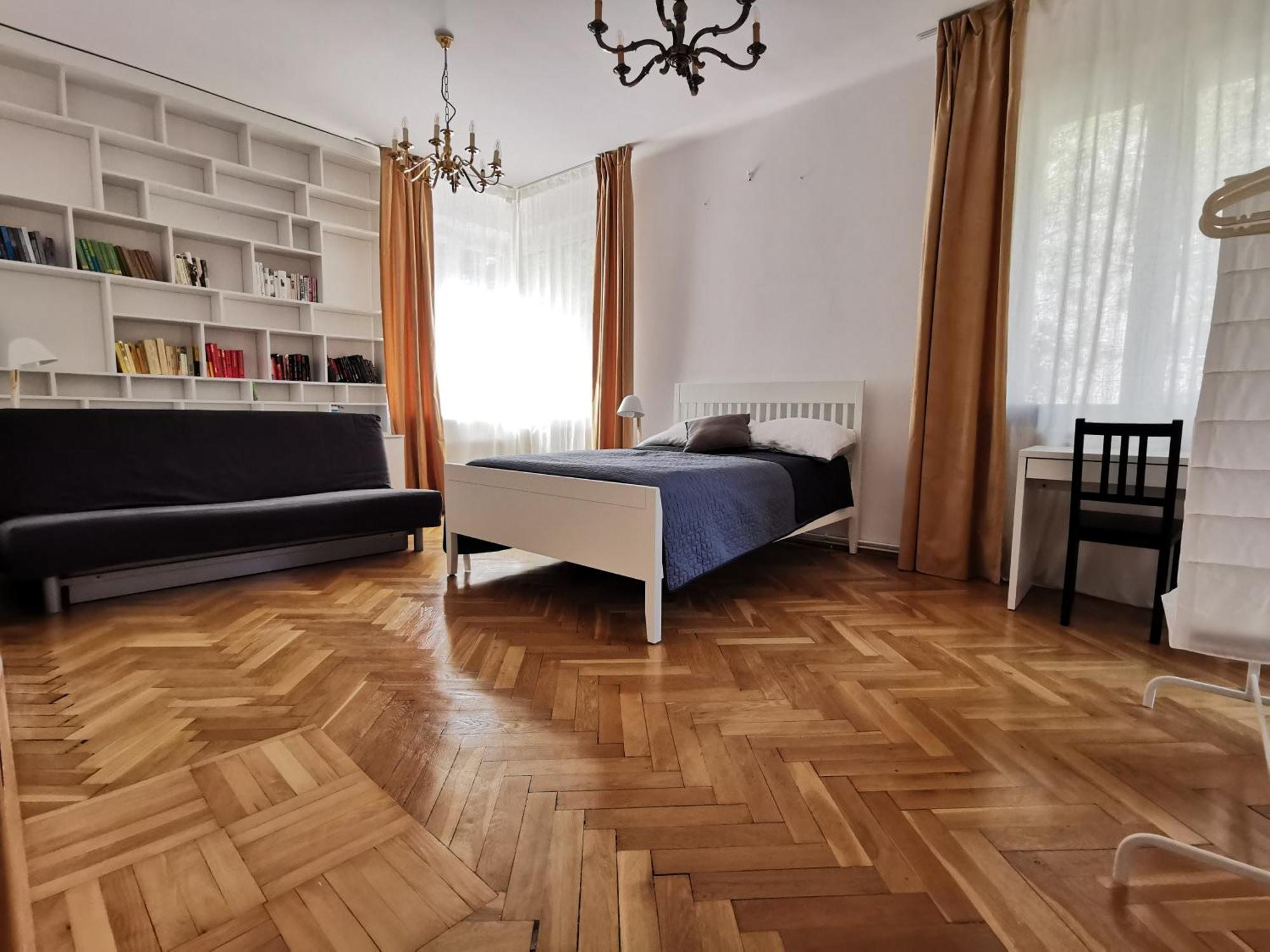 Cozy Spacious Apartment With Balcony Krakow Exterior photo